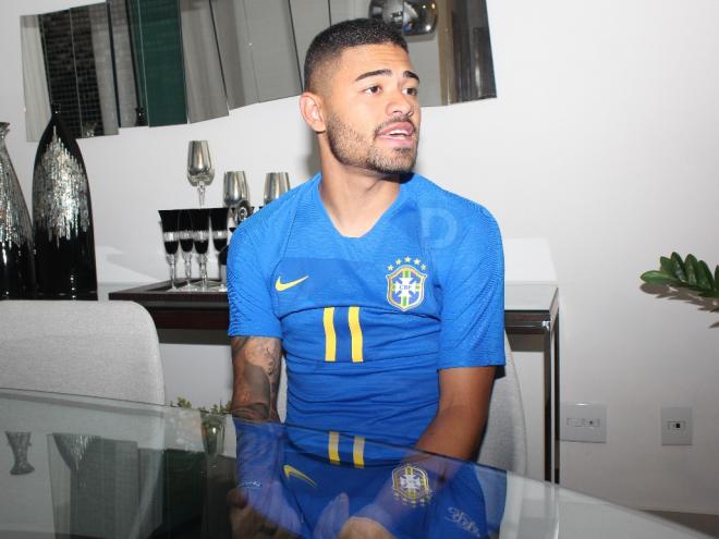 Bruno Tabata vai jogar no Sporting | Portal Diário do Aço