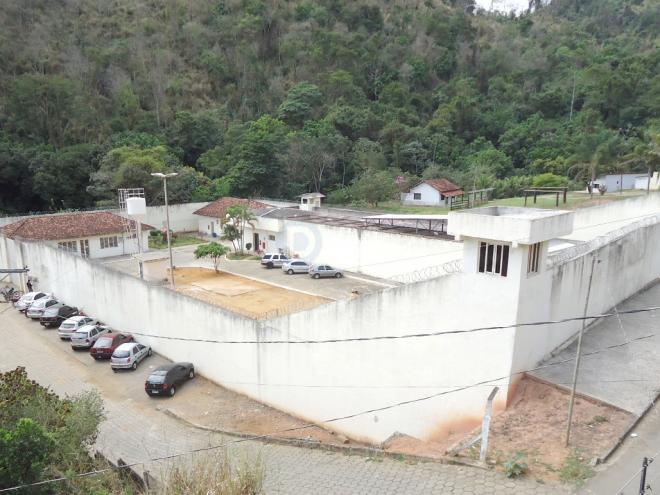  O retorno gradual das visitas em cada um dos presídios e penitenciárias seguirá os protocolos do Minas Consciente