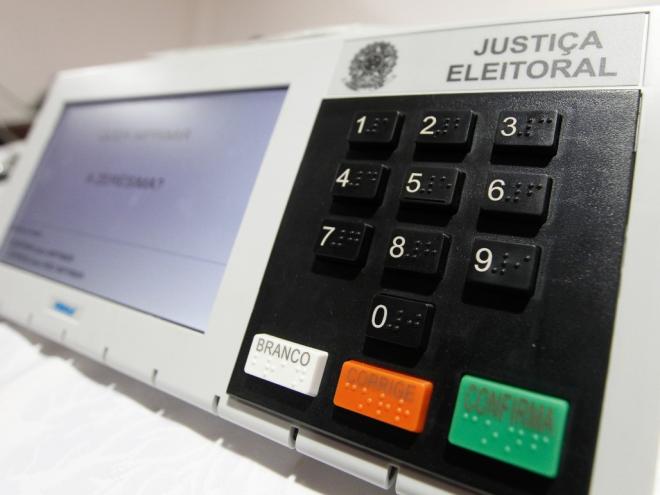 Partidos e coligações tiveram até o último sábado para enviar seus requerimentos de registro de candidaturas à Justiça Eleitoral