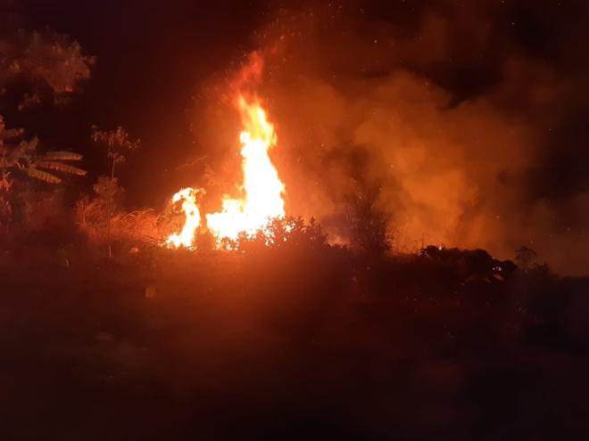 Incêndio nas proximidades da área urbana do bairro Ideal assustou moradores 