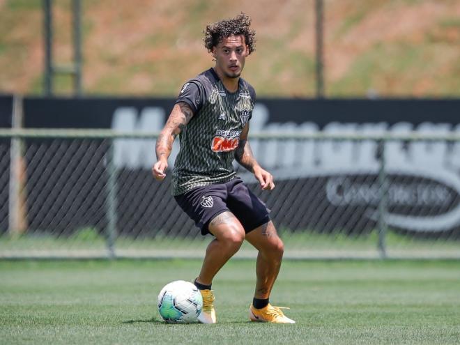 Poupado na última partida, o lateral-direito Guga deve ser escalado para enfrentar o Goiás no Mineirão