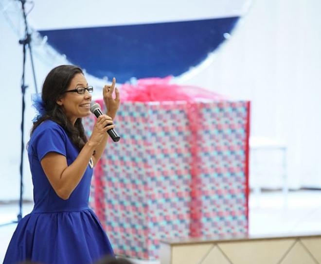 A proposta é que os professores usem seu espaço de trabalho como palco