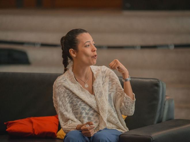 A atriz Daniela Alves teve que readequar projeto cultural e educativo