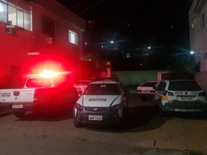 Levado para o quartel da PM, homem preso em Manhumirim confessou que matou o padre em um desacerto por causa de dinheiro 