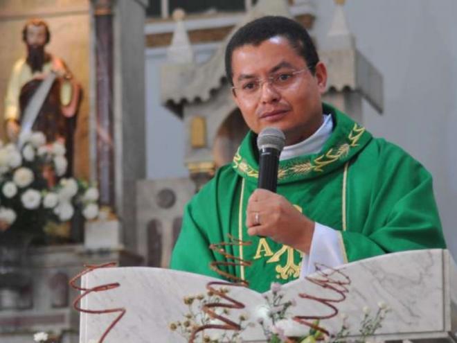 Padre Adriano da Silva Barros tinha 36 anos