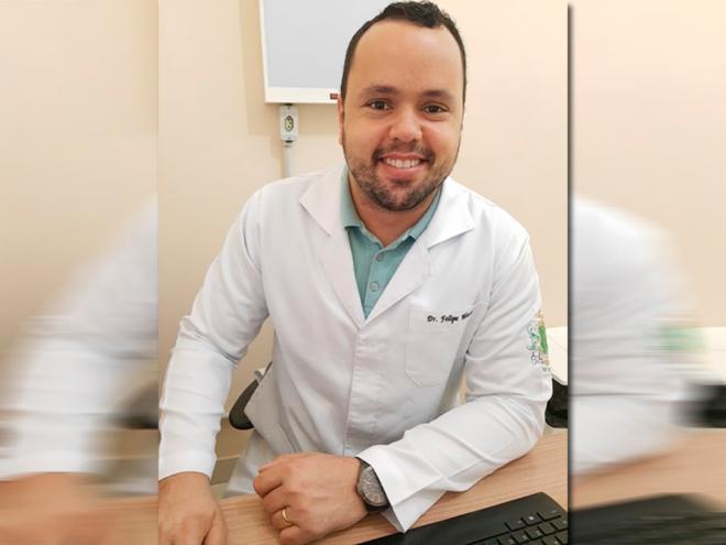 Felipe Maciel é médico ortopedista na Associação dos Aposentados e Pensionistas de Ipatinga 