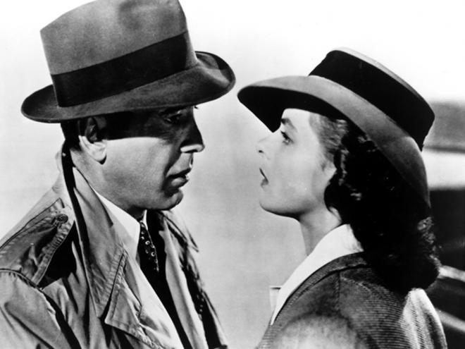O casal romântico de ?Casablanca?, Rick (Humphrey Bogart) e Ilsa (Ingrid Bergman), na clássica cena final no aeroporto