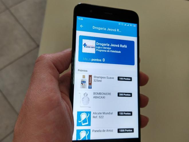 O cliente deverá fazer o cadastro no aplicativo Aciapi CDL APP