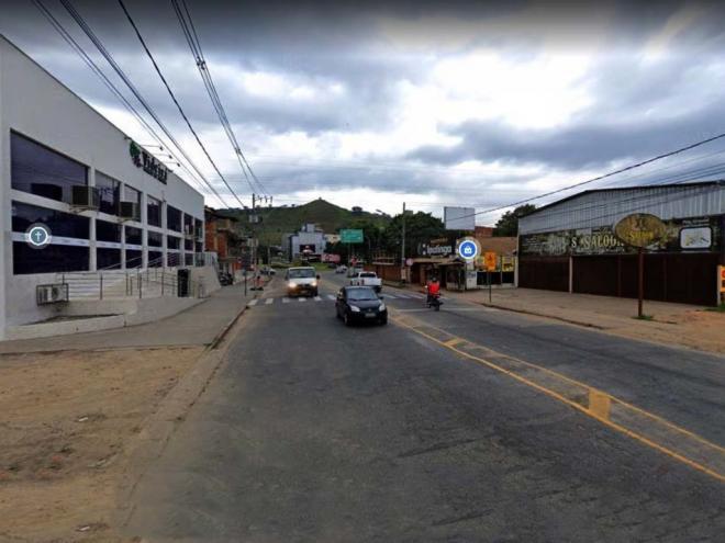 Ladrão foi apanhado em flagrante nesse trecho da avenida Simon Bolivar, em Ipatinga