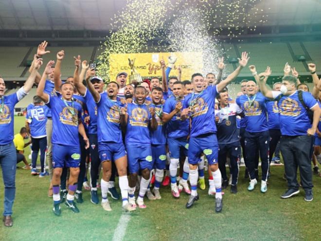 Time comandado por Rogério Ceni bateu o Ceará na final