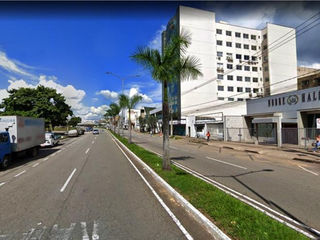 Mulher caminhava pela avenida Zita Soares de Oliveira, no Novo Centro, quando foi atacada por ladrão 