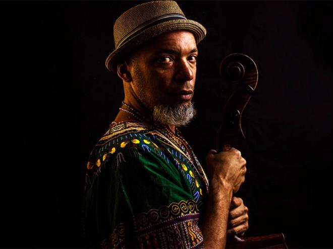 Yaniel Matos, músico vanguardista de origem cubana radicado em São Paulo