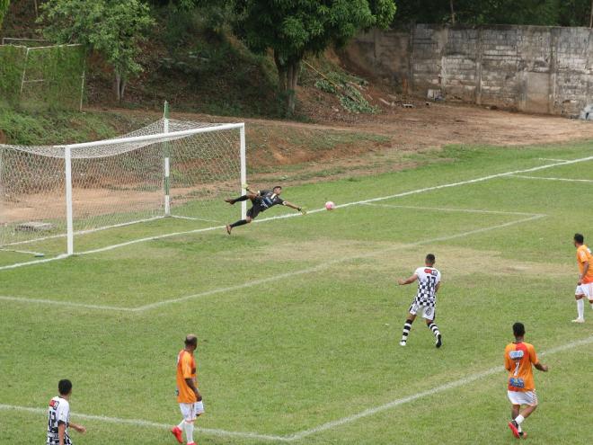 Nova data será definida com representantes dos times semifinalistas na terça