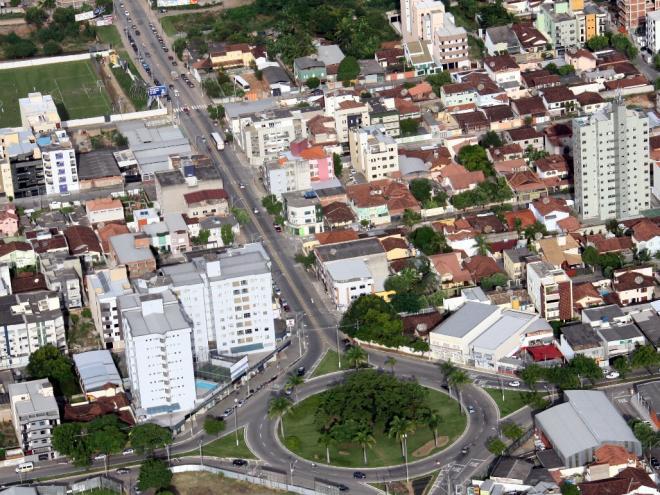 Ipatinga liderou o mercado de trabalho regional com 71.036 empregos 