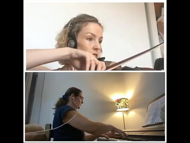 As musicistas polonesas Kamila Druzd (violino) e Mariola Druzd (piano)