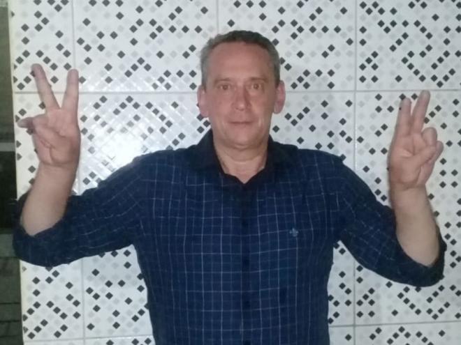 Prefeito foi reeleito neste domingo