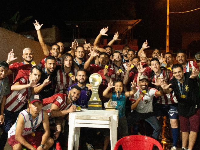 Equipe do Luxúria ergueu o troféu após bater o Vale Verde por 1 a 0