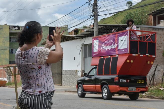 Geleia e Douglas prosseguem levando o Irmãos de Fé aos bairros