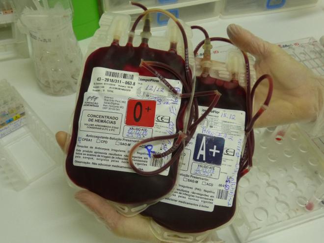 Estoque do Hemocentro que abastece o Leste de Minas está extremamente baixo