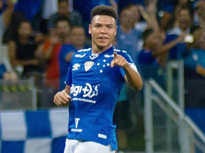 Jogador agora está livre para negociar com outros clubes 