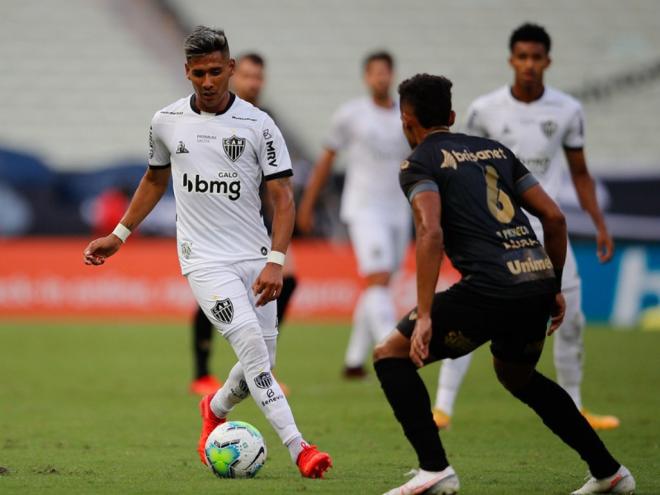O Atlético empatou com o Ceará por 2 a 2 