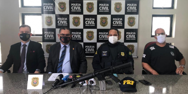 Em Minas Gerais, segundo os policiais, homem preso é investigado como coordenador de grandes roubos de cargas rodoviárias 