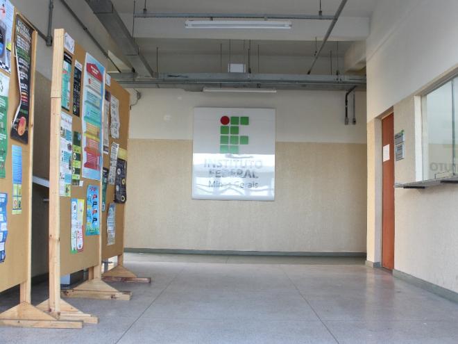 No campus IFMG Ipatinga são oferecidos os cursos técnicos em Automação  Industrial e em Eletrotécnica