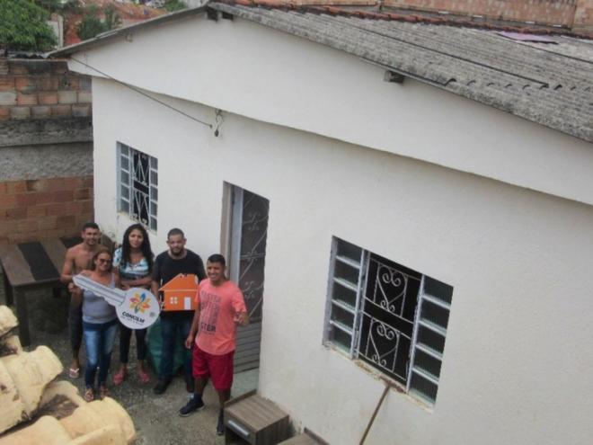  Zélia Nogueira e a família agora vivem na Região Metropolitana de Belo Horizonte