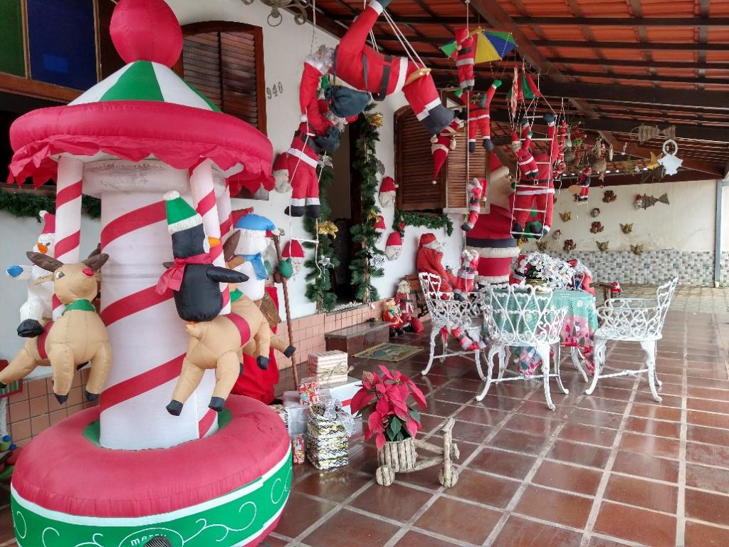 Pelo 30º ano seguido, família de Ipatinga decora casa com enfeites de Natal  | Portal Diário do Aço