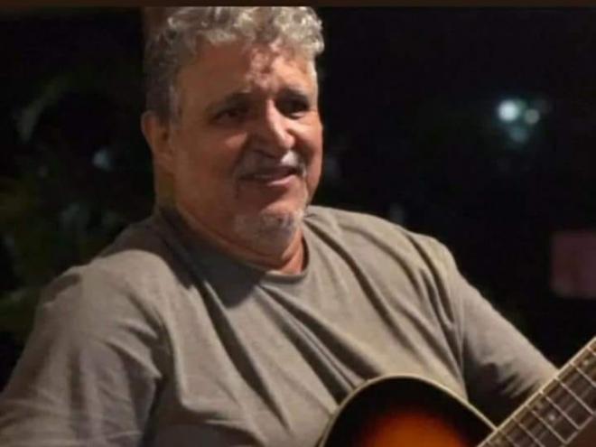 Carlito foi jogador e árbitro por várias décadas em diversos clubes e ligas do Vale do Aço