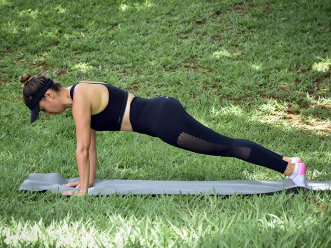 Os artistas precisam cuidar do corpo e planejar o futuro, diz Narjara