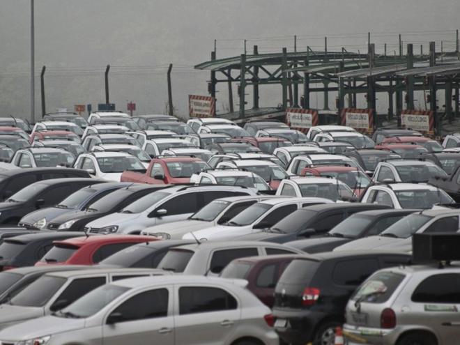 No ano passado foram comercializados 1,61 milhão de carros, enquanto em 2019 as vendas chegaram a 2,26 milhões