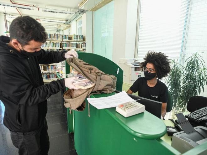 Delivery de Livros continua a ser ofertado pela Biblioteca Central de Ideias