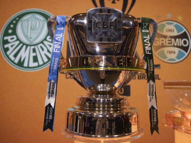 O troféu da Copa do Brasil será disputado nos dias 11 e 17 de fevereiro
