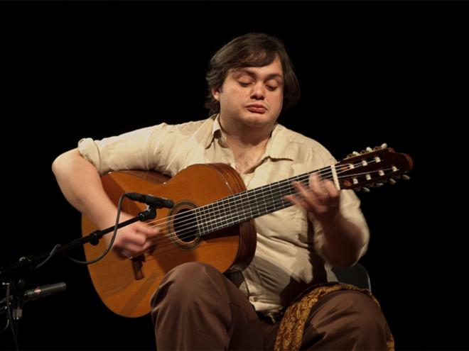 O violonista Yamandu Costa é um dos músicos já confirmados para o evento