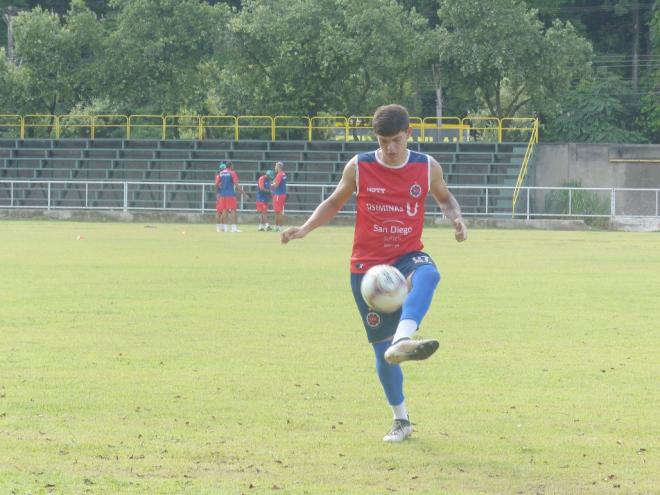 O atacante Marcus Molinari tem contrato com o Ipatinga até maio de 2022, mas estava emprestado ao Palmas até novembro deste ano