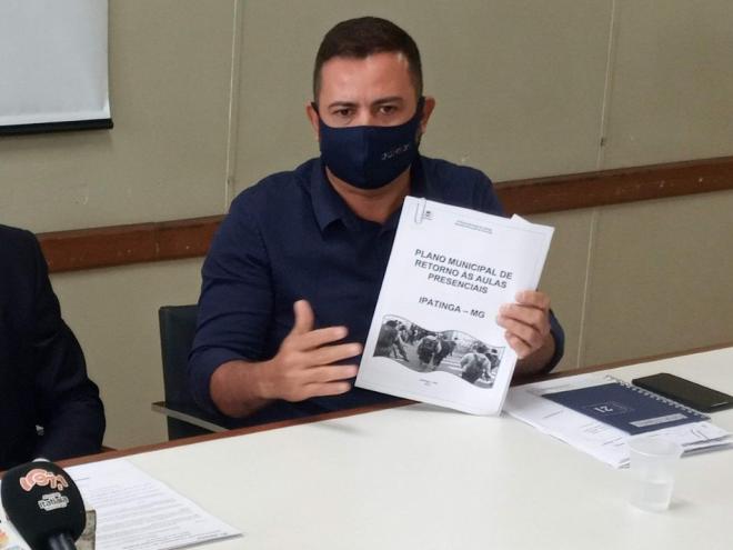 Sérgio Mendes, secretário de Educação de Ipatinga 