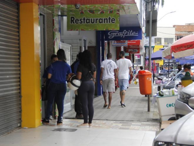 Nos dias 16 e 17 o comércio lojista permanece fechado para que os trabalhadores compensem as horas extras realizadas no período natalino 