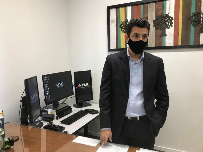 Promotor Rafael Pureza esclarece que o Ministério Público não interfere na ordem de vacinação 