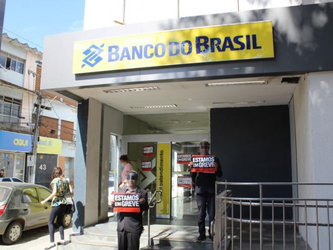 Objetivo do movimento é pressionar o banco a negociar plano de reestruturação