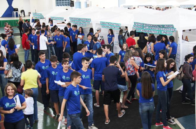Vista parcial do estandes