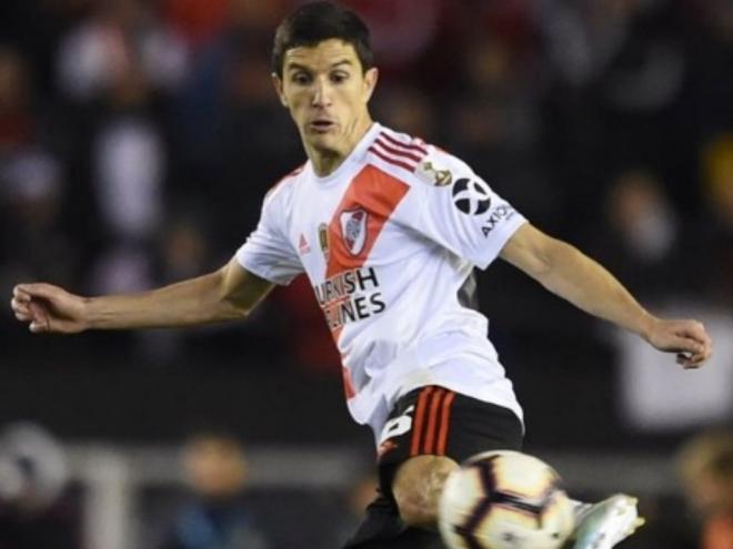 Meia argentino teria assinado contrato de três anos com o Galo