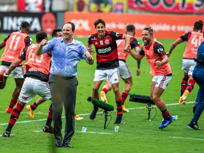 Time carioca precisa vencer na última rodada para conquistar o título