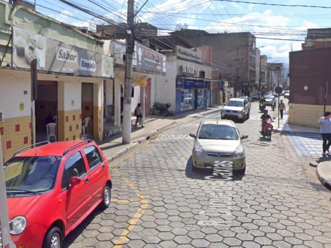 O assalto aconteceu em uma loja especializada em material esportivo