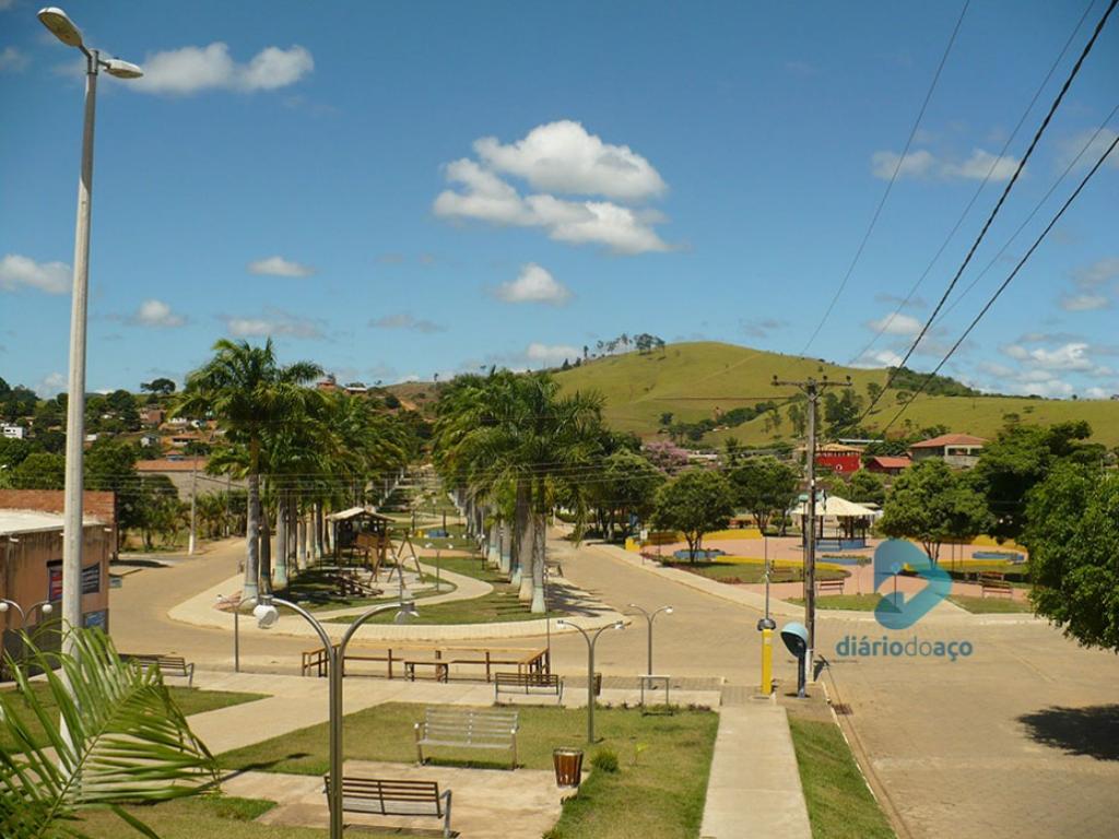 Cidade integra o Colar Metropolitano do Vale do Aço e o nome passa a ser escrito com hífen