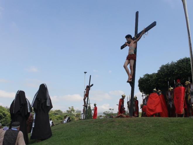 Nos últimos anos, o Teatro da Paixão de Cristo atraiu milhares de fiéis ao Parque Ipanema 