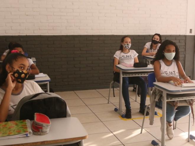 Justiça concede liminar contra paralisação dos professores em Timóteo e município manterá volta às aulas