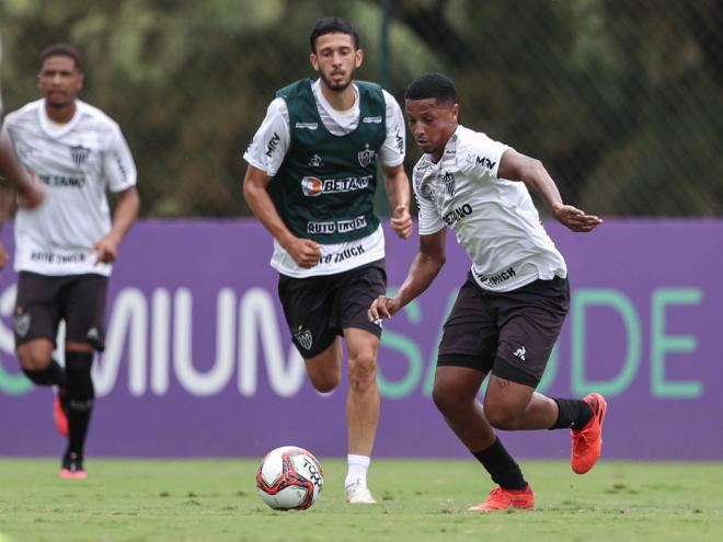 O último treino do Galo antes da partida contra o time de Patos de Minas foi realizado ontem