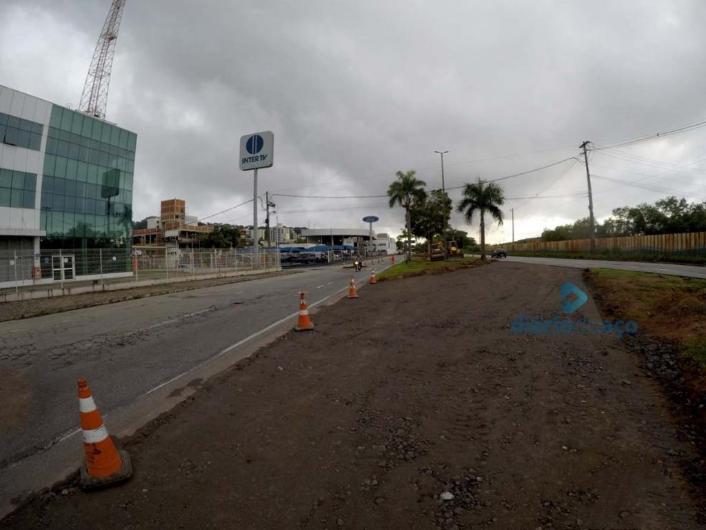 Tráfego em mão dupla será feito em menos de cinquenta metros, entre os estacionamentos, da Brasauto e da InterTV