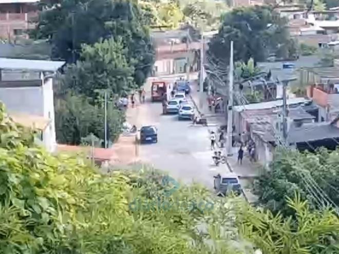 Os bombeiros foram acionados para socorrer a vítima, mas ela já estava sem vida